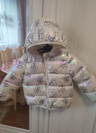 Очень классно стильная курточка микки маус там идеально носили пару раз