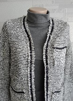 Стильный кардиган/жакет с карманами без застежек