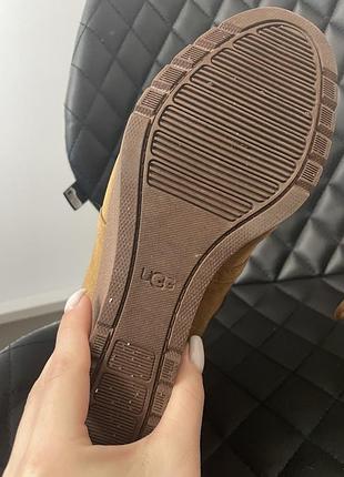 Черевики ugg 4