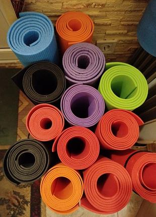 Килимки для фітнесу