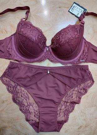 Изысканный комплект белья в винном цвете balaloum