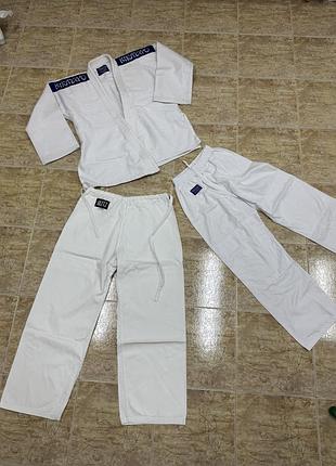 Форма кімоно для боротьби, дзюдо, самбо, карате, єдиноборства