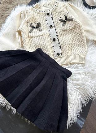 Костюм для дівчинки