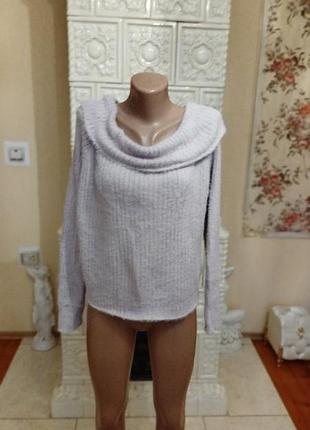 Мягёсенький светер