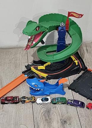 Игровой трек hot wheels укус кобры с машинками hot wheels