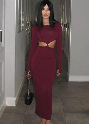 Елегантна сексуальна сукня