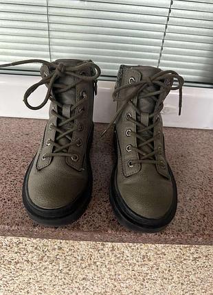 Дитячие черевики zara