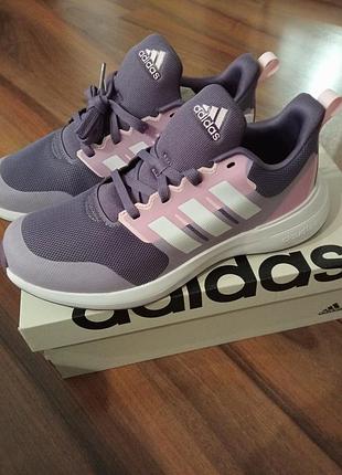 Кроссовки детские адидас оригинал,40 размер,26 см