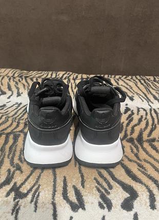Кросівки adidas 3