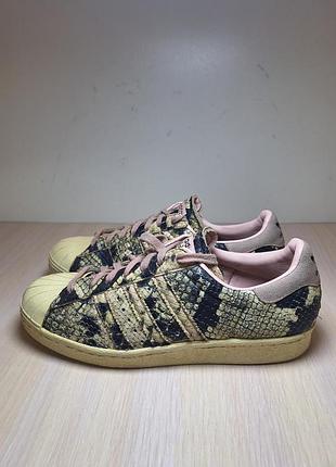 Кроссовки adidas