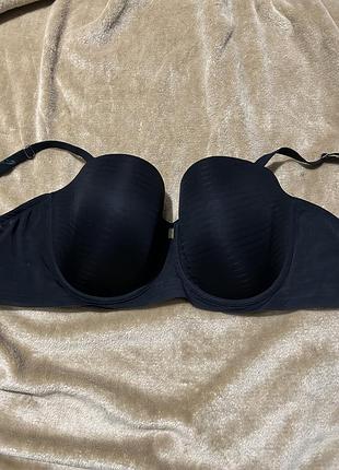 Бюстгалтер