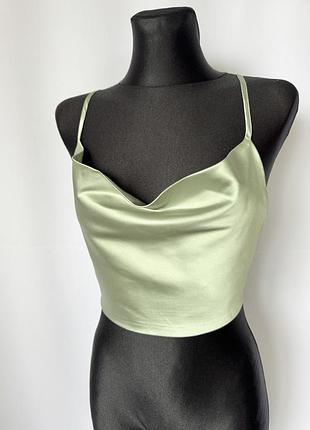 Салатовый атласный топ с напуском на завязках с открытой спинкой сатин нарядный топик