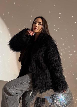Жіноча тепла шуба з екохутра лами з довгим ворсом оверсайз на ґудзику