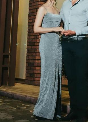 Вечернее платье