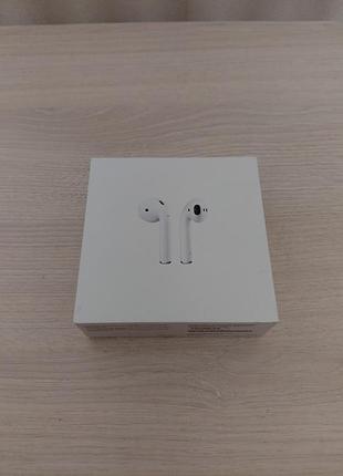 Коробка airpods