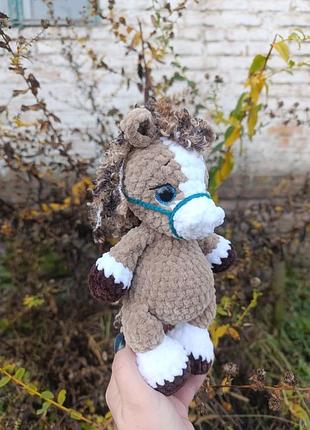 Коник плюшевый, вязаный конек, жеребенка