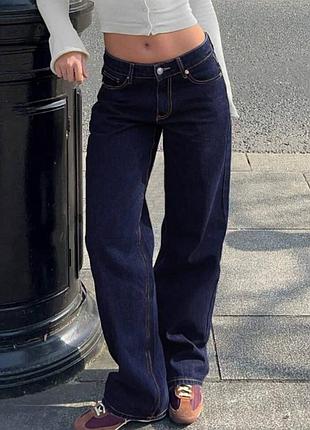 Стильные женские синие прямые джинсы трубы
