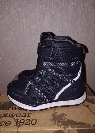 Термо черевики  зимові viking в ідеальному стані.  для дівчинки , для хлопчика