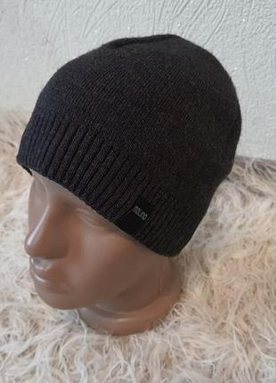 Зимняя шапка на флисе