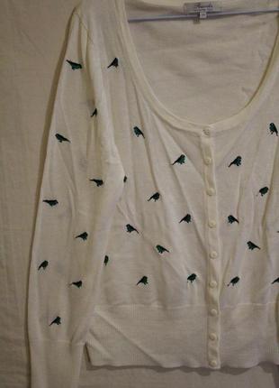 Кардиган тонкої в'язки з вишивкою пташками