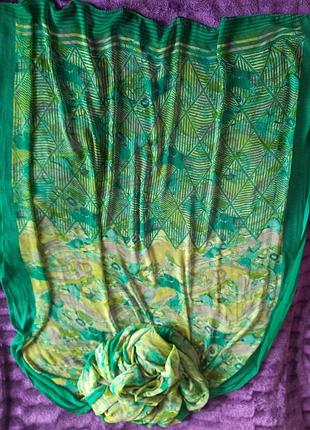 Сарі сари зелене