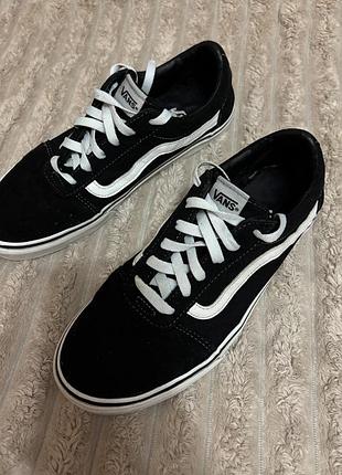 Кеди ванс чоловічі 42. р замша