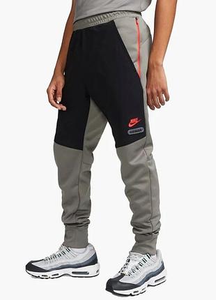 Спортивні штани nike air max