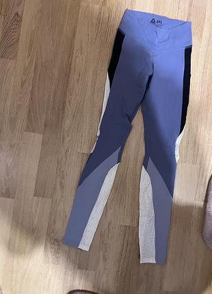 Лосіни reebok 2xs 250 грн