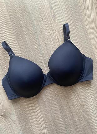 Гладенький класичний бюстгальтер primark