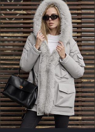 Зимова парка ,одягнена один раз ,дуже тепла mila mova