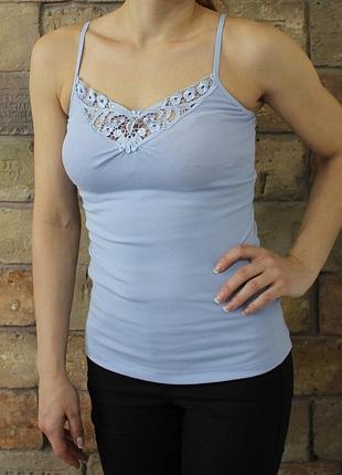 Жіноча блакитна майка з мереживом esmara