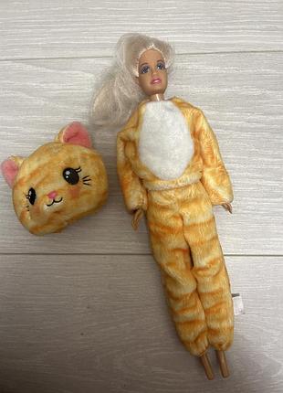 Лялька барбі