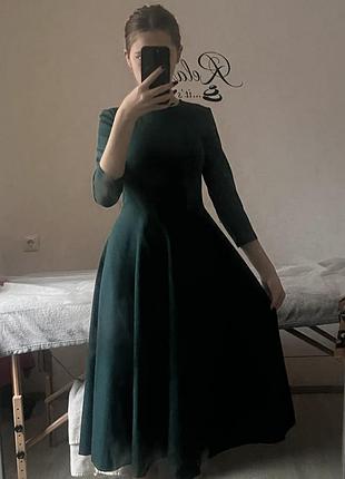 Продається шикарна довга сукня