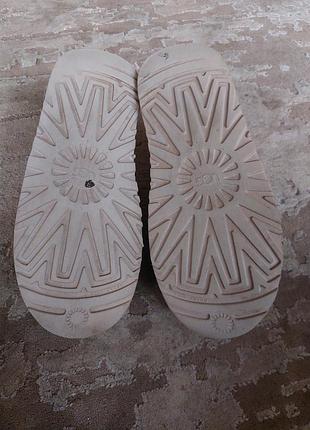 Ugg  tasman 5