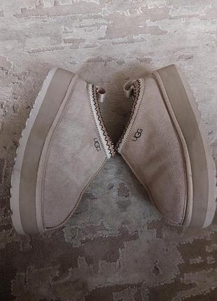 Ugg  tasman 4