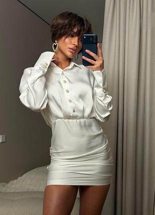 Шовкова сукня білого корьору