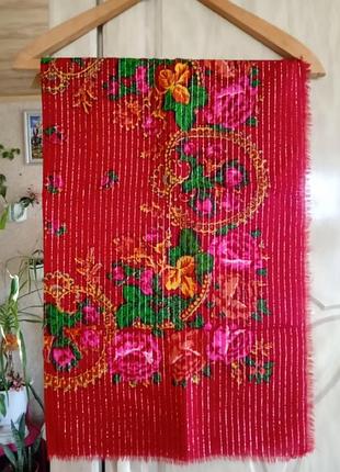 Платок красный новый р.72/70