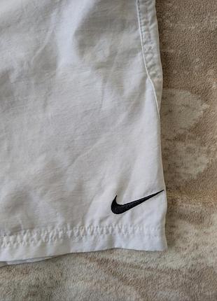 Белые шорты nike 2