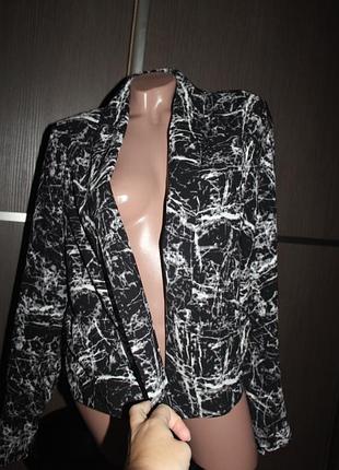 Жакет жіночий чорний atmosphere