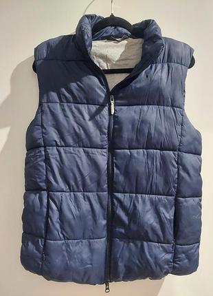 Жилетка. безрукавка.