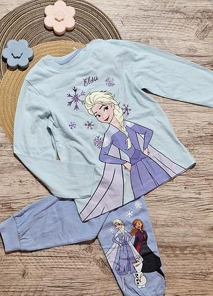 Фирменная пижама на девочку