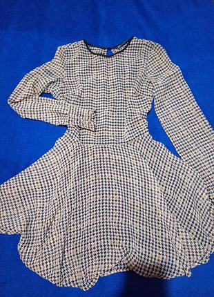 Платье вечернее