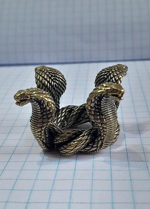Кобры стражи сторон мира