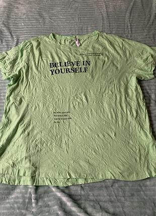 Футболка жіноча