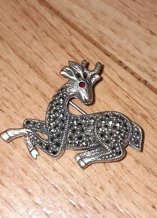 Винтажная брошь с марказитами, серебро,