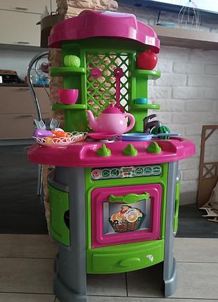Продам дитячу кухню 3