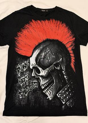 Футболка череп з ірокезом (punks not dead), розмір m