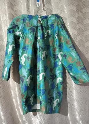 Дощовик 
дитячий дощовик h&m у гарному стані з яскравим принтом динозаврів.