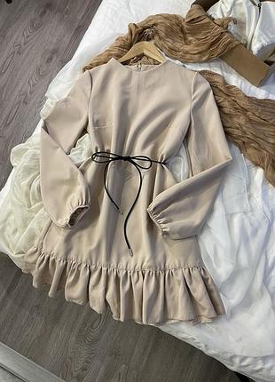 Беж сукня плаття із рукавами