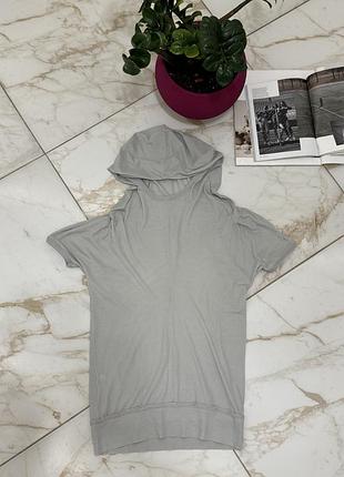 Жіноча сіра легенька футболка з капюшоном з вінтажної колекції prada linea rossa/sport